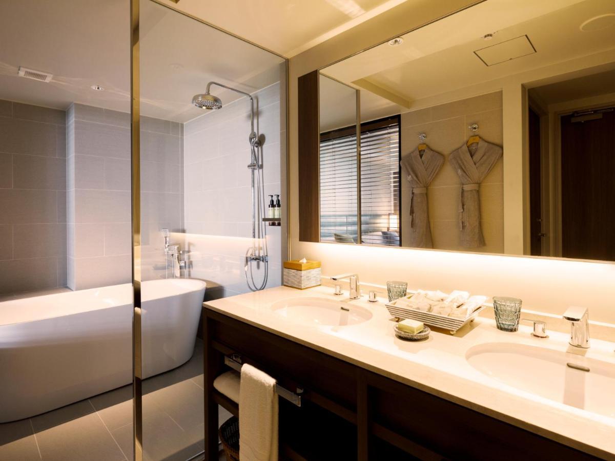 Mb Gallery Chatan By The Terrace Hotels Bagian luar foto